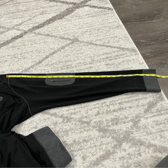 The North Face Black Men's Full Zip Jacket - Picture 14 of 14